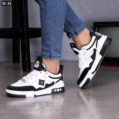 LV13 men  40-45
